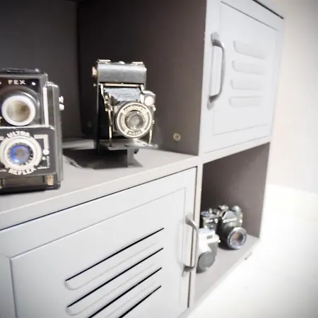 Le Way, Style Seconde Guerre Et Terrasse * Caen