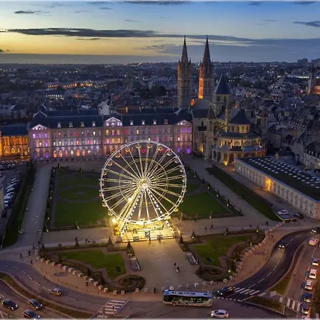 Le Way, Style Seconde Guerre Et Terrasse Lägenhet *